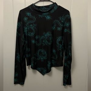 Dragon print mock neck long sleeve tee